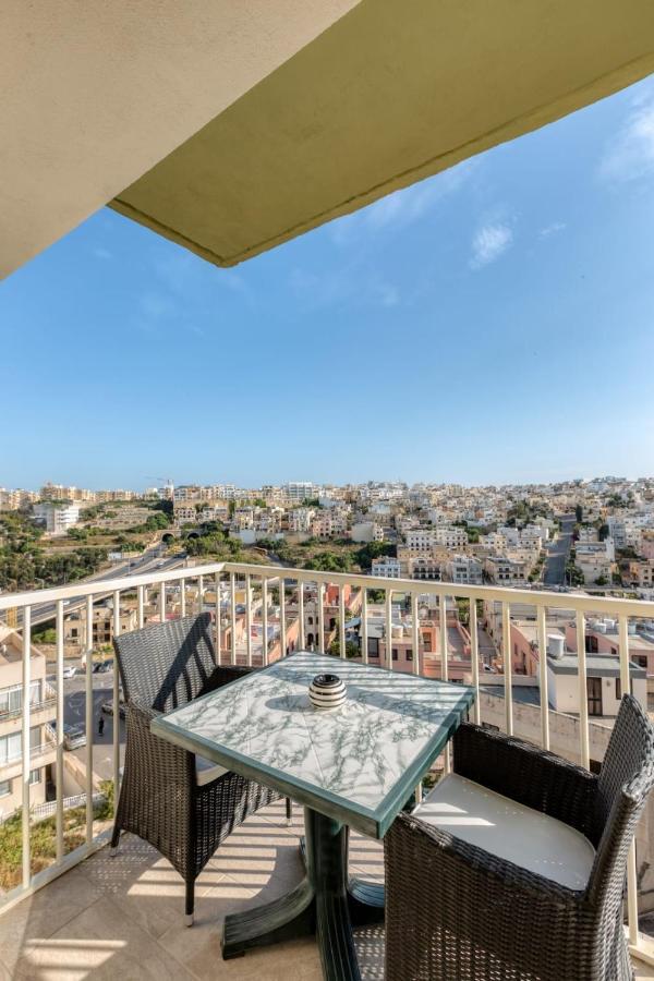 Pool Apartment Is-Swieqi Exterior foto